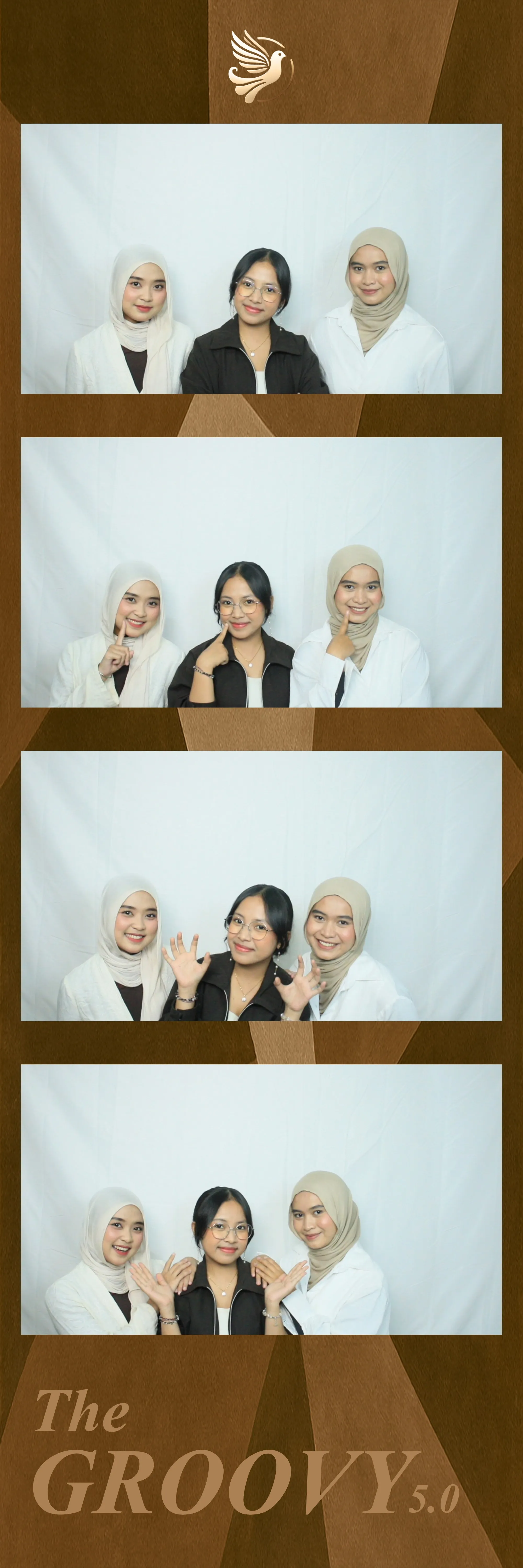 Photobooth Strip Center